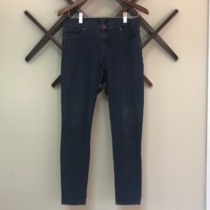 Forever 21 Dark Blue Wash Skinny Jeans